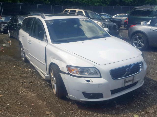 YV1MW382482379988 - 2008 VOLVO V50 2.4I WHITE photo 1