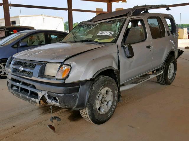 5N1ED28T6YC605828 - 2000 NISSAN XTERRA XE GRAY photo 2