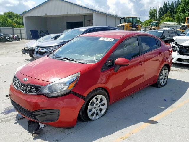 KNADM4A35F6420622 - 2015 KIA RIO LX RED photo 2