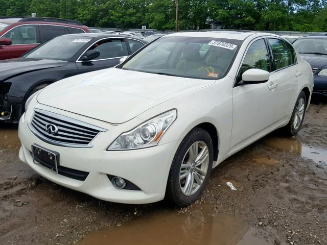 JN1CV6AR5AM254931 - 2010 INFINITI G37 WHITE photo 2