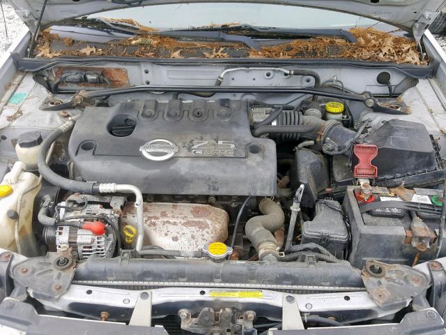 3N1AB51D04L728037 - 2004 NISSAN SENTRA SE- SILVER photo 9