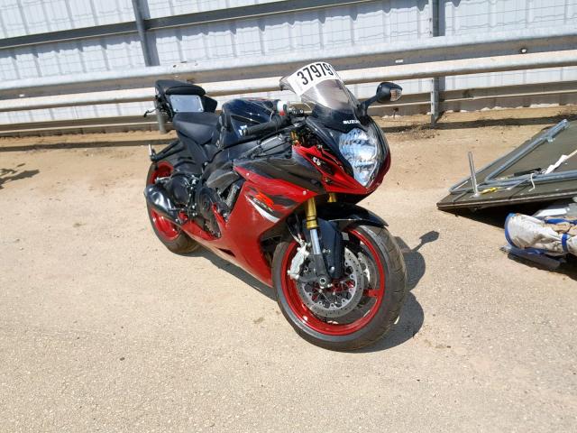 JS1GR7MA8J2101030 - 2018 SUZUKI GSX-R750 RED photo 1