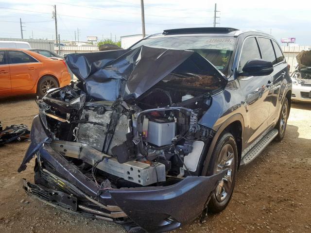 5TDYZRFH5JS265666 - 2018 TOYOTA HIGHLANDER BLUE photo 2