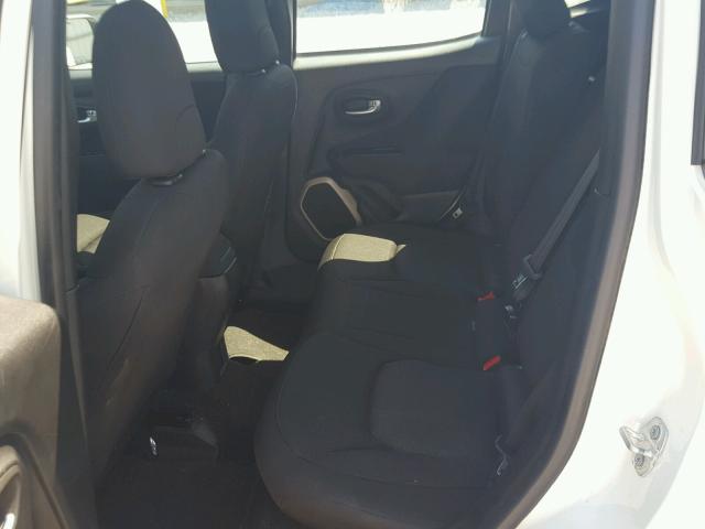 ZACCJAAB1HPF50300 - 2017 JEEP RENEGADE S WHITE photo 6