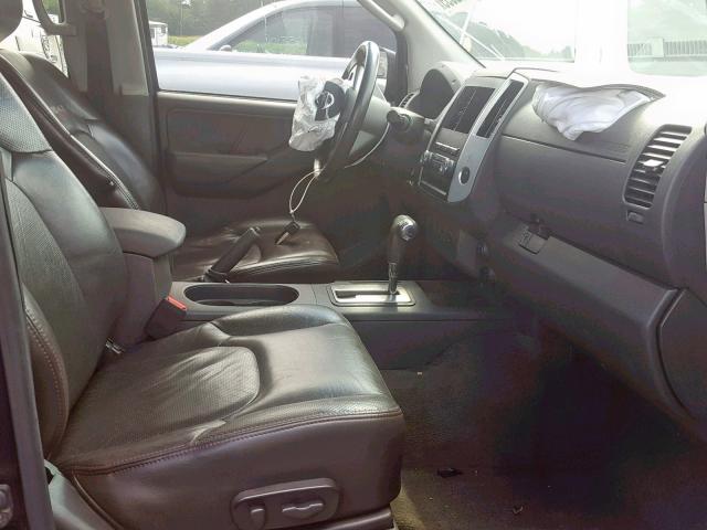 1N6AD07U69C427600 - 2009 NISSAN FRONTIER C BLACK photo 5