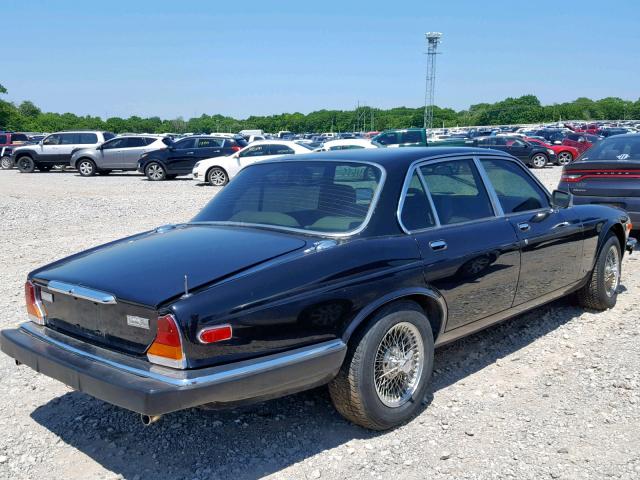 SAJAY1347DC356582 - 1983 JAGUAR XJ6 VANDEN BLACK photo 4