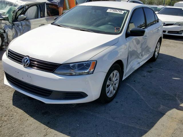 3VW2K7AJ6EM384256 - 2014 VOLKSWAGEN JETTA BASE WHITE photo 2