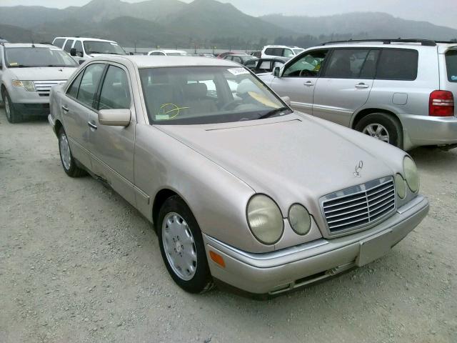 WDBJF65F7WA512858 - 1998 MERCEDES-BENZ E 320 GOLD photo 1