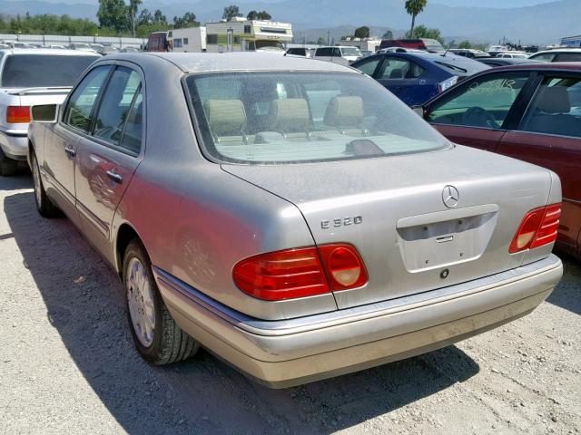 WDBJF65F7WA512858 - 1998 MERCEDES-BENZ E 320 GOLD photo 3