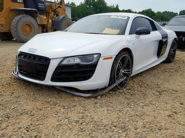 WUAENAFG8CN002851 - 2012 AUDI R8 5.2 QUA WHITE photo 2