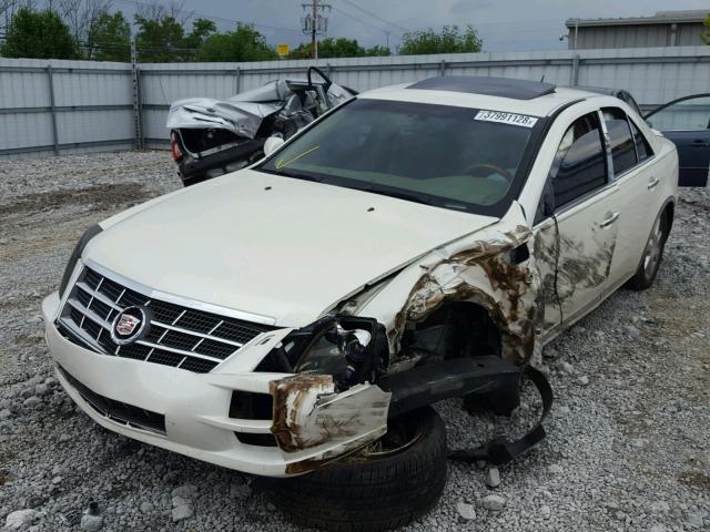 1G6DD67V280185080 - 2008 CADILLAC STS WHITE photo 2