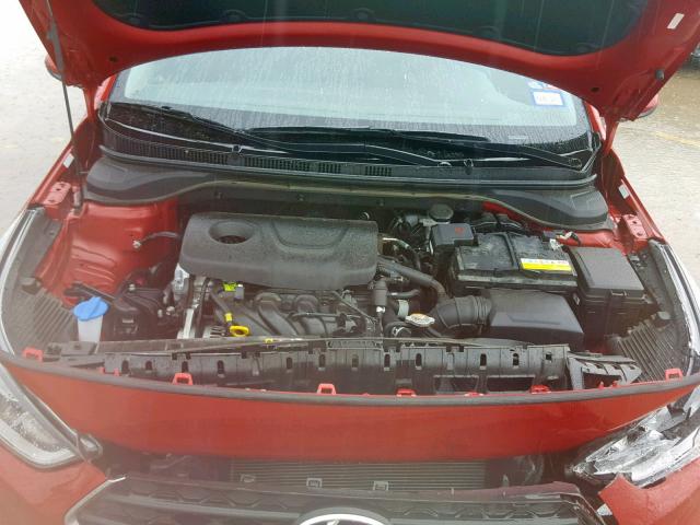 3KPC24A35JE014010 - 2018 HYUNDAI ACCENT SE RED photo 7