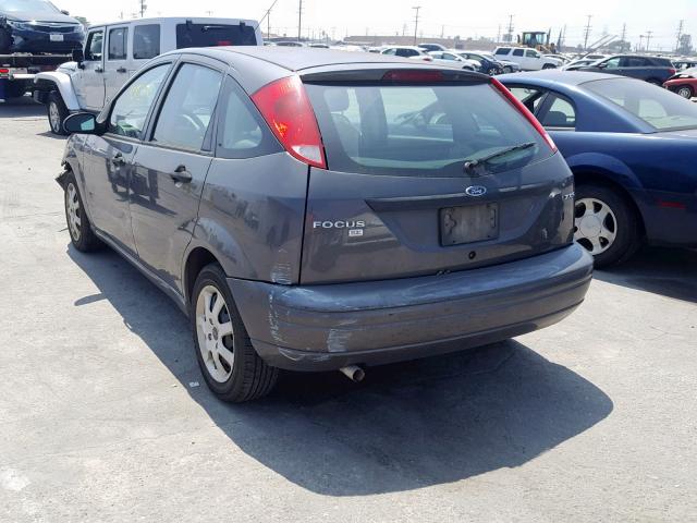 3FAFP37N35R129811 - 2005 FORD FOCUS ZX5 GRAY photo 3