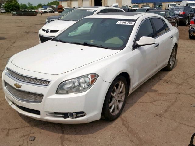 1G1ZK57B894172376 - 2009 CHEVROLET MALIBU LTZ თეთრი ფოტო 2