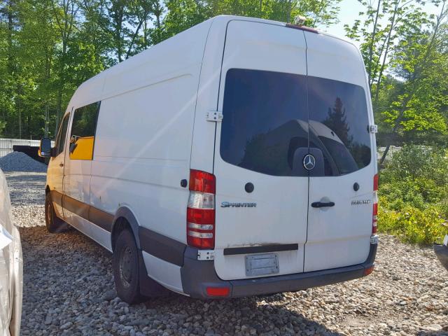 WD4PE8CC6C5624290 - 2012 MERCEDES-BENZ SPRINTER 2 WHITE photo 3