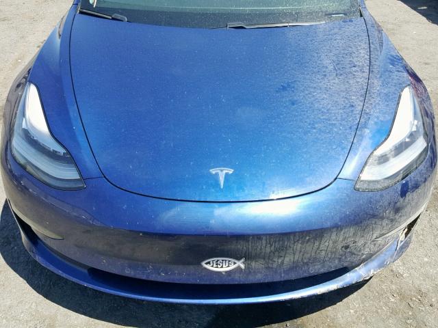 5YJ3E1EAXJF032561 - 2018 TESLA MODEL 3 BLUE photo 7