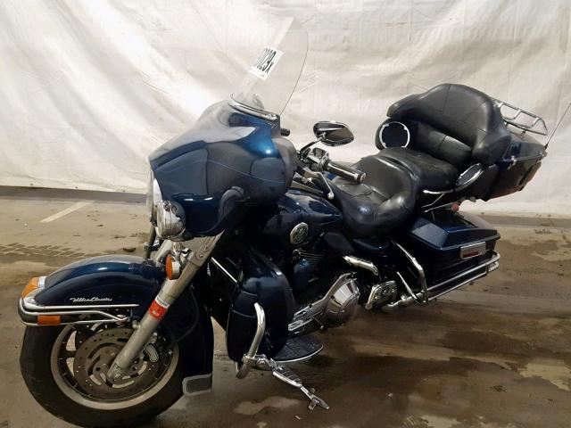 1HD1FCW144Y615015 - 2004 HARLEY-DAVIDSON FLHTCUI BLUE photo 2