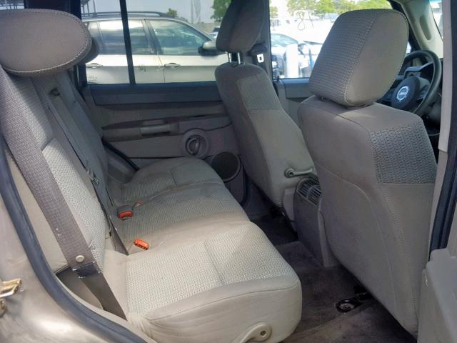 1J8HH48K56C203331 - 2006 JEEP COMMANDER GOLD photo 6