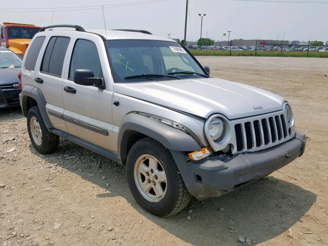 1J4GL48K85W514695 - 2005 JEEP LIBERTY SP SILVER photo 1