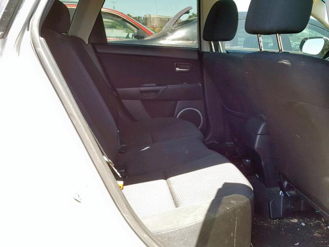 JM1BK143071701333 - 2007 MAZDA 3 HATCHBAC SILVER photo 6