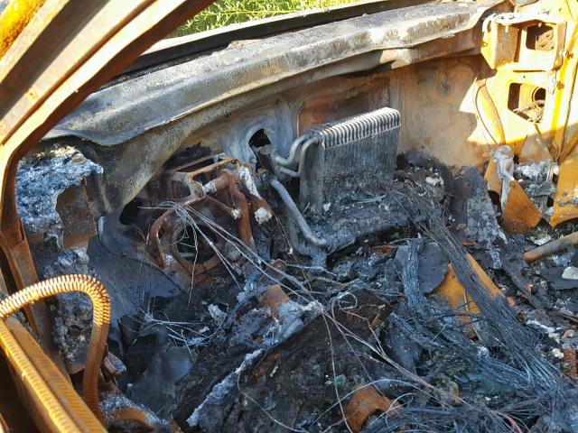 2G2WR524341122928 - 2004 PONTIAC GRAND PRIX BURN photo 8