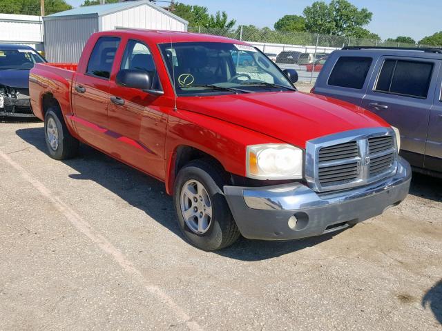 1D7HW48N15S219480 - 2005 DODGE DAKOTA QUA RED photo 1