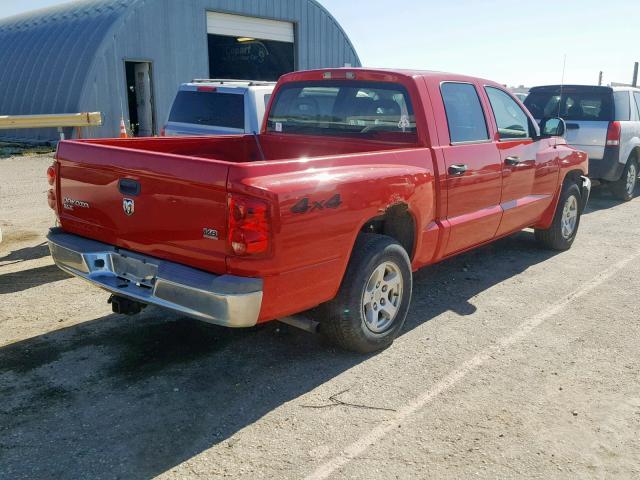 1D7HW48N15S219480 - 2005 DODGE DAKOTA QUA RED photo 4