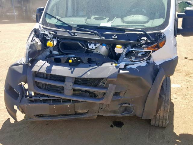 3C6URVJG7JE131782 - 2018 RAM PROMASTER 白色 照片 9