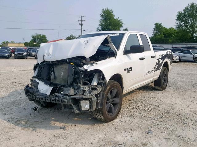 1C6RR7FT8KS517732 - 2019 RAM 1500 CLASS WHITE photo 2