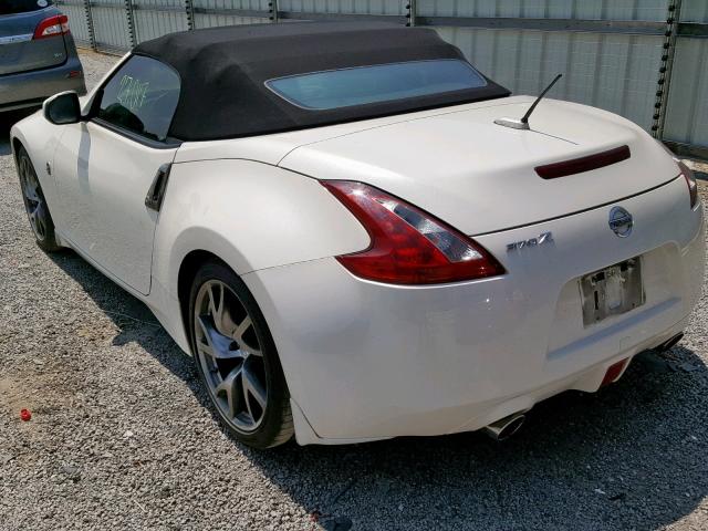 JN1AZ4FH5GM910652 - 2016 NISSAN 370Z BASE WHITE photo 3