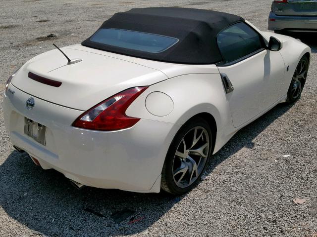 JN1AZ4FH5GM910652 - 2016 NISSAN 370Z BASE WHITE photo 4