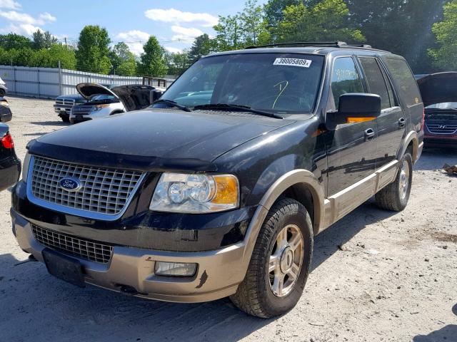 1FMFU18L24LA60817 - 2004 FORD EXPEDITION BLACK photo 2