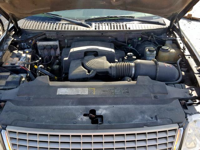 1FMFU18L24LA60817 - 2004 FORD EXPEDITION BLACK photo 7