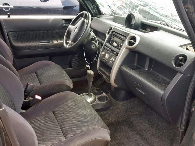 JTLKT324654016712 - 2005 TOYOTA SCION XB შავი ფოტო 5