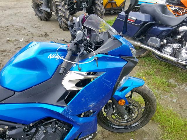 JKAEXKH19JDA06736 - 2018 KAWASAKI EX400 BLUE photo 5