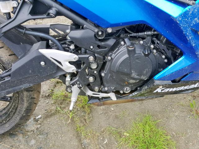 JKAEXKH19JDA06736 - 2018 KAWASAKI EX400 BLUE photo 7