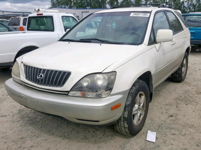 JT6HF10U6Y0123637 - 2000 LEXUS RX 300 WHITE photo 2