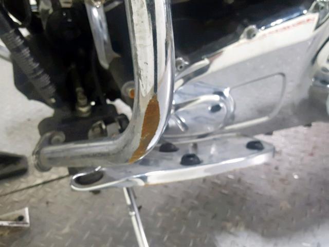 1HD1FC4118Y690862 - 2008 HARLEY-DAVIDSON FLHTCUI WHITE photo 13