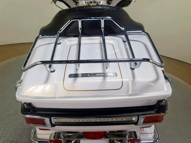 1HD1FC4118Y690862 - 2008 HARLEY-DAVIDSON FLHTCUI WHITE photo 15