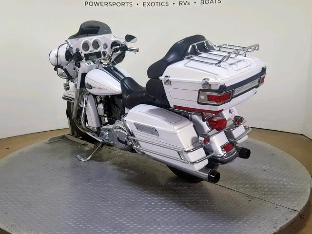 1HD1FC4118Y690862 - 2008 HARLEY-DAVIDSON FLHTCUI WHITE photo 6