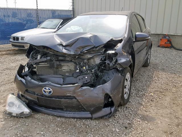 JTDKDTB30D1538672 - 2013 TOYOTA PRIUS C GRAY photo 2