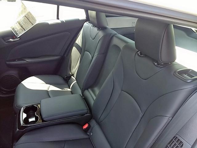 JTDKARFPXJ3082639 - 2018 TOYOTA PRIUS PRIM 白色 照片 6