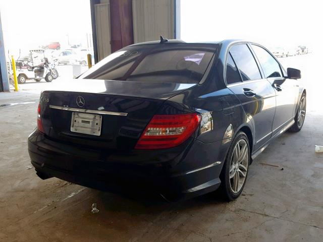 WDDGF4HB0DA851960 - 2013 MERCEDES-BENZ C 250 BLACK photo 4