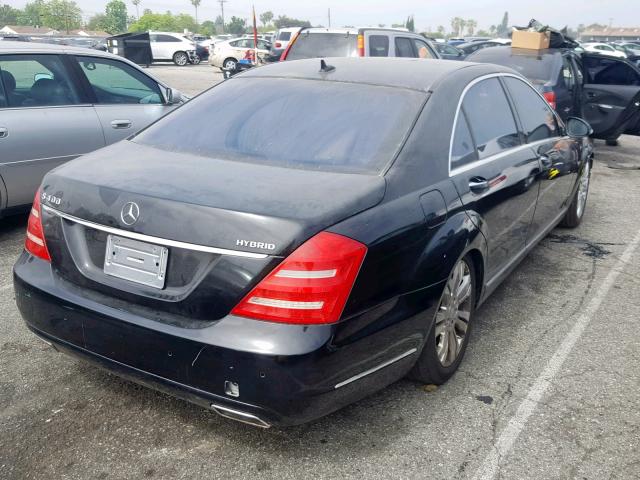 WDDNG9FBXAA316540 - 2010 MERCEDES-BENZ S 400 BLACK photo 4