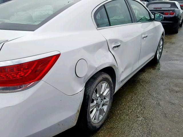 1G4GA5ERXCF179838 - 2012 BUICK LACROSSE WHITE photo 9