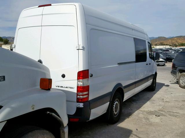 WD3PE8CDXGP197431 - 2016 MERCEDES-BENZ SPRINTER 2 WHITE photo 4