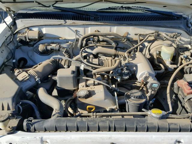 4TANL42NXYZ663964 - 2000 TOYOTA TACOMA WHITE photo 7