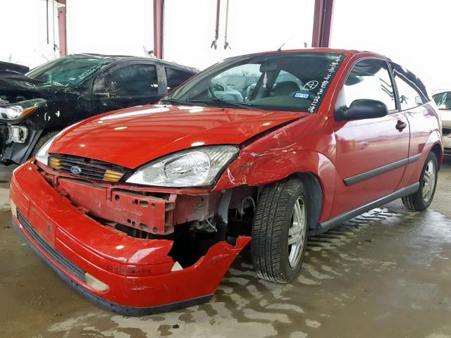 3FAFP313XYR173901 - 2000 FORD FOCUS ZX3 RED photo 2