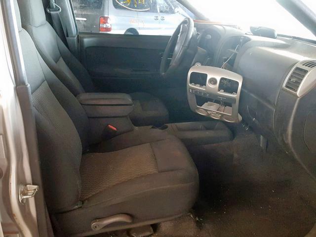 1GCDT33E088215845 - 2008 CHEVROLET COLORADO L SILVER photo 5