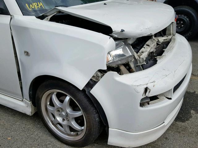 JTLKT324564032238 - 2006 TOYOTA SCION XB 白色 照片 9